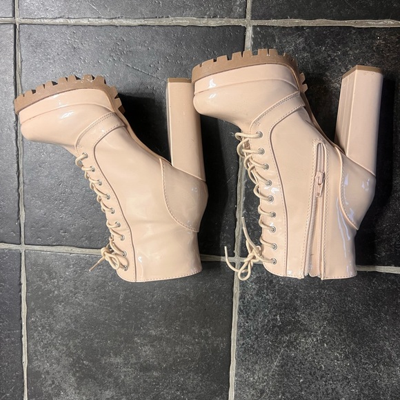 Block heel ankle booties - Picture 4 of 5